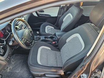 KIA Ceed 1.6 GDI 2018 Gold - 15