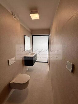 Predaj luxusného apartmánu (S9) priamo na pláži s parkovacím - 15