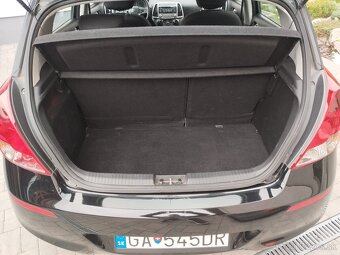 Hyundai i20 - 15