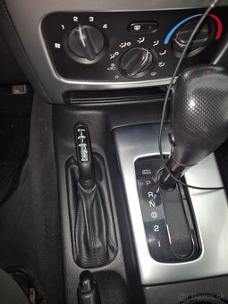 JEEP Cherokee 2,8 crd automat - 15