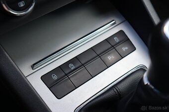 Škoda Octavia Combi 2.0 TDI Elegance/Style 4x4 - 15