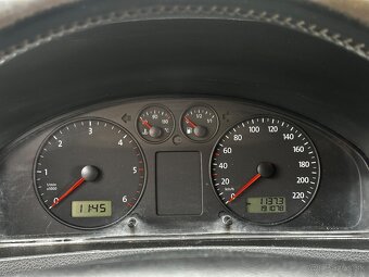 Predám Volkswagen Transporter t5 long 1.9tdi 75kw 2009 - 15