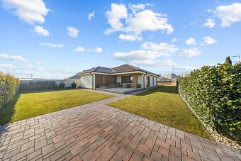 Luxusný 3.izbový rodinný dom s garážou Dunajská Streda - 15