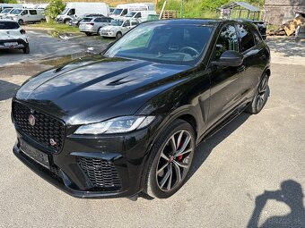 Jaguar F-pace SVR - 15