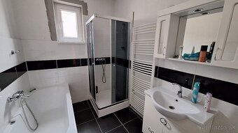 Zrekonštruovaný rodinný dom pri kúpeľoch Číž - 15