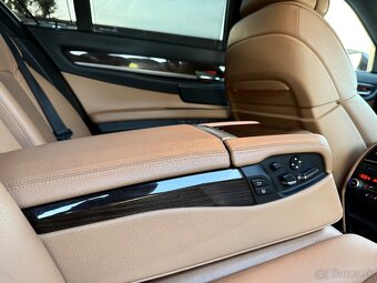 BMW 730d F01 ALPINA R21/360° kamery/4x masáž a ventilácia - 15