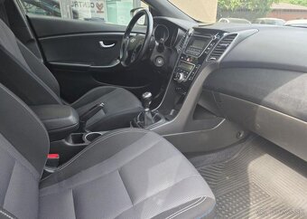 Hyundai i30 1.6-AUT.KLIMA-VÝHŘ.SED.+VOLANT - 15