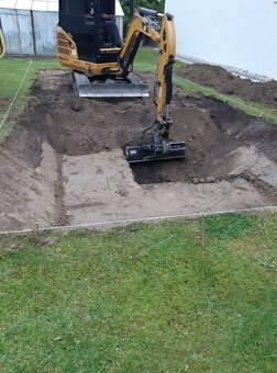 MINIBAGER CAT - vykopove a zemne prace - 15