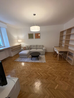 Zariadený 2-izbový byt, pri OC Central, na ul. Dohnányho - 15