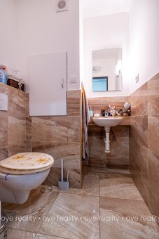 Na predaj vkusne zariadený, moderný 2,5-izbový byt v Komárne - 15