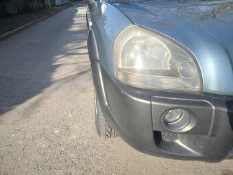 Hyundai Tuson 2.0 - 15