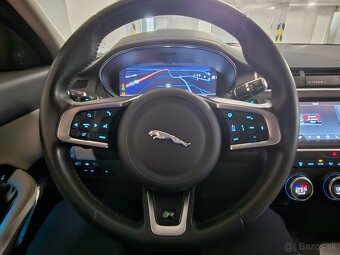 Predám Jaguár E-PACE 4x4 - 15