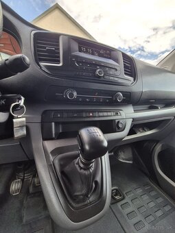 Peugeot Expert Furgon Long 2.0 BlueHDi Pro - 15