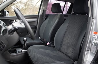 Suzuki Swift 1.3 benzin / TOP VÝBAVA / - 15