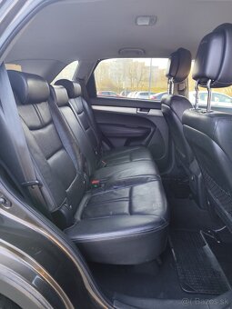 Kia Sorento 2.2 CRDi A/T 4x4 - 15