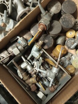 Náhradné diely - 15