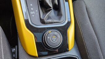 rezervované Volkswagen T-Roc 2.0 TDI BMT Style 4Motion - 15