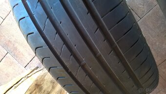 LETNÉ 215/55 R17 BRIDGESTONE 2018a19 FULDA 2021 OD 15€/kus - - 15