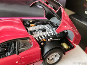Modely Ferrari 1:18 HotWheels ELITE - 15