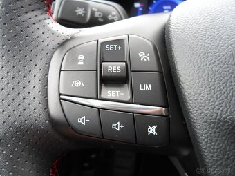 Ford Kuga 2.5 Duratec PHEV 225k ST-Line automat,kamera,navi, - 15