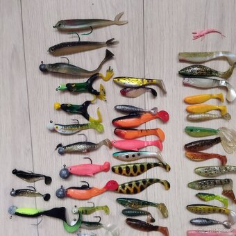 jigy,blinkre,gumy... - 15