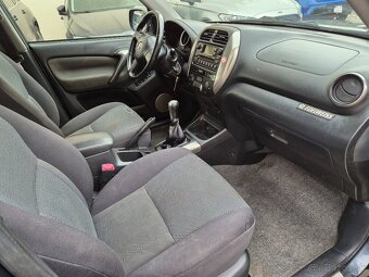 Toyota RAV4 2.0 D-4D 5D Sol - 15