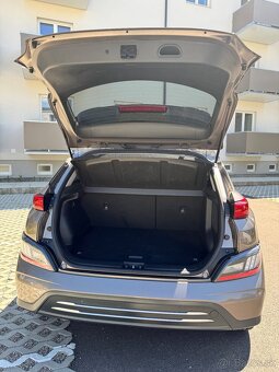Hyundai Kona Electric 2021 – výborný stav, nová STK, možný o - 15