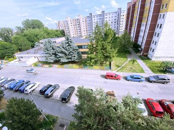 3 izbový byt na 3 poschodí s loggiou po rekonštrukcii, Konop - 15