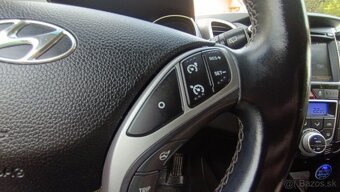 Hyundai i30 CW Kombi 1.6i CRDi HP 16V DOHC Style A/T - 15