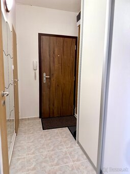 Na prenájom 1 izbový byt, Bratislava, Dúbravka, Bagarova ul. - 15