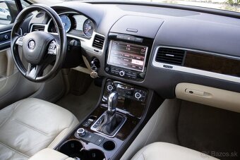 Volkswagen Touareg 3.0 TDI - 15
