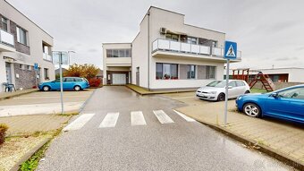 PINK Reality – Prenájom 2-izbového bytu so záhradkou v centr - 15