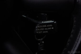 Jeep Wrangler 2.8 CRD Unlimited, 1.majiteľ, SK-auto, nelak - 15