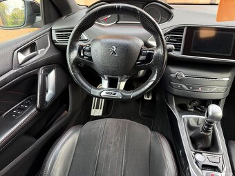 Peugeot 308 GT, 1.6i, 151Kw, rok 2016 - 15