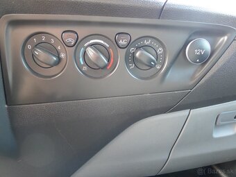 Ford Transit Custom, 310 2,2TDCI 6míst L1H1+klima - 15