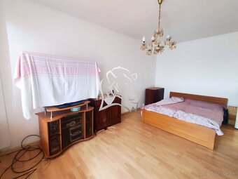 Na predaj 3 izbový priestranný byt v Strážskom. - 15