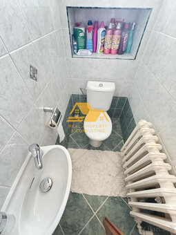 Exkluzívne Predám rodinný dom s garážou v tichej lokalite - 15