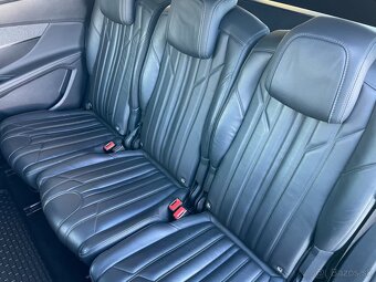 Peugeot 5008 II 1.2PT 96kW ALLURE Kůže Tažné. Navi - 15