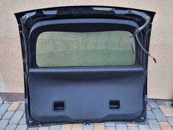 citroen c4 picasso zadné svetlá - 15