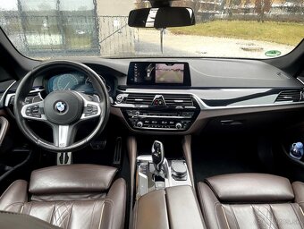 BMW 530d xDrive 2019 - 15