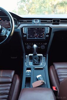 WV Passat variant b8 R- line - 15