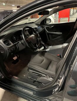 Volvo V60 automat - 15