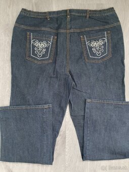 BALÍK DÁMSKEHO OBLEČENIA - 15