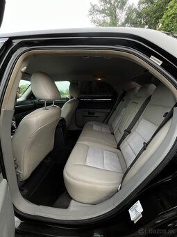 Chrysler 300C 3.0 CRD V6, 160kW, R20, NOVÁ STK - 15