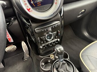 Predám MINI Cooper Countryman SD All4 2.0d Automat - 15