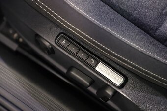 VW Passat B8 Variant 2.0TDI 110kW DSG - záruka Autodraft - 15