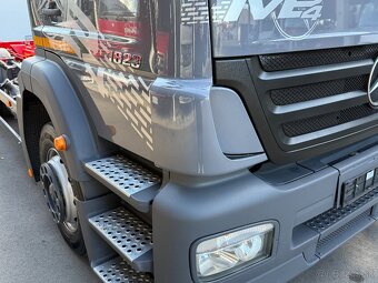 MERCEDES-BENZ AXOR 1823 HÁKOVÝ NOSIČ KONTAJNEROV - 15