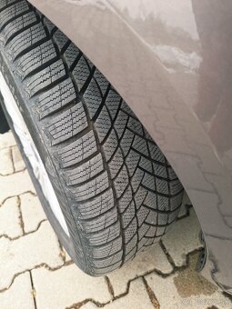 Ford S-max 2.0tdci - 15