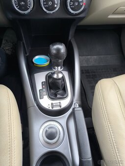 Outlander XL 2012. 2.2 D-i-d . - 15
