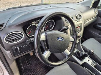 Ford focus sw - 15